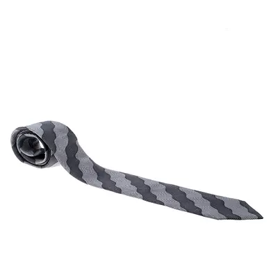 Giorgio Armani Grey Wave Pattern Silk Jacquard Traditional Tie