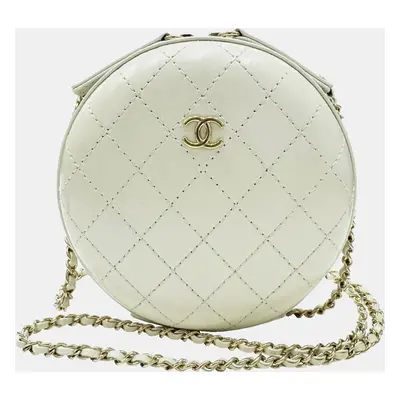 Chanel Ivory Leather Matelasse Round Chain Shoulder bag