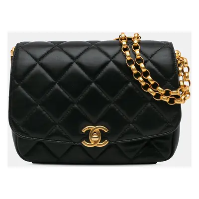 Chanel Black Quilted Lambskin CC Coin Flap