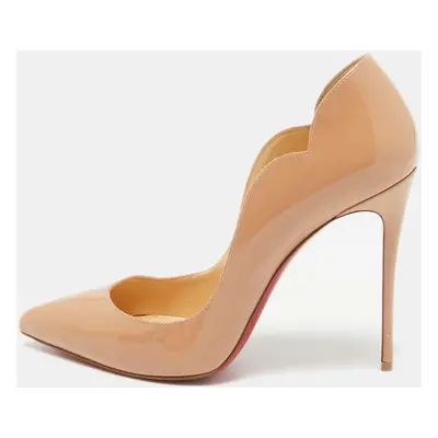 Christian Louboutin Beige Patent Leather Hot Chick Pumps Size