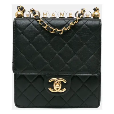 Chanel Black Quilted Goatskin Chic Pearls Flap