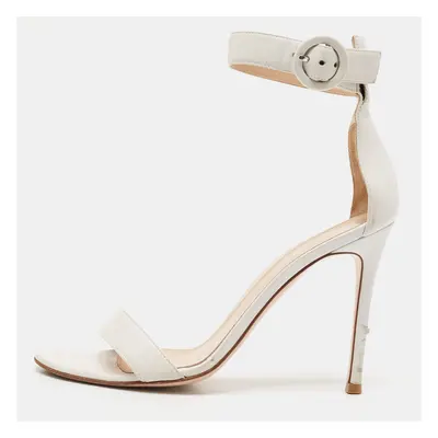 Gianvito Rossi White Leather Portofino Sandals Size 37.5