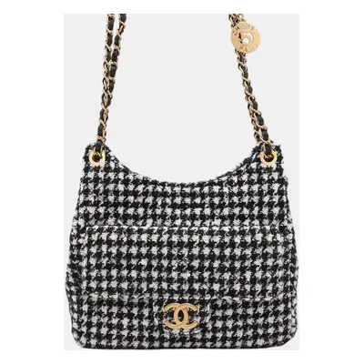 Chanel Black/White Tweed Hobo Chain Shoulder Bag