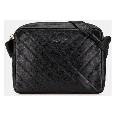 Chanel Black CC Diagonal Quilted Caviar Crossbody