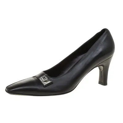 Salvatore Ferragamo Black Leather Buckle Detail Pumps Size 35.5