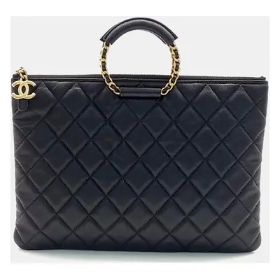 Chanel Black Leather quilted Loop Clutch