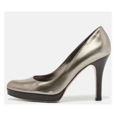 Gucci Metallic Leather Platform Pumps Size