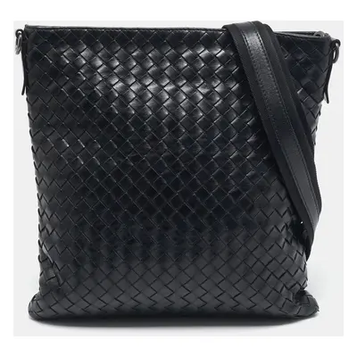 Bottega Veneta Black Intrecciato Leather Zip Flat Messenger Bag