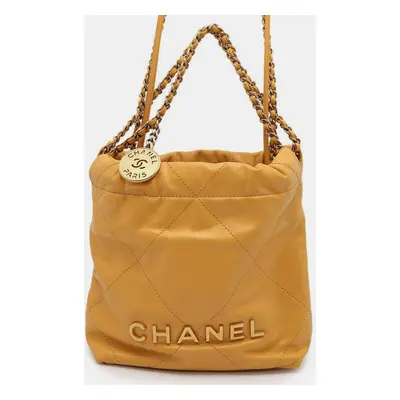 Chanel Yellow Shiny Calf Leather Shoulder Bag