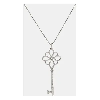 Tiffany & Co. Tiffany Key Knot Motif Sterling Silver Pendant Necklace