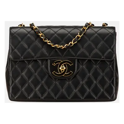 Chanel Black Jumbo Classic Lambskin Single Flap