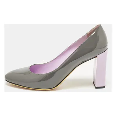 Fendi Grey Patent Leather Round Tote Pumps Size