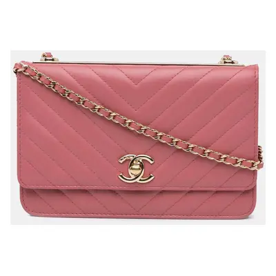 Chanel Pink Chevron Quilted Lambskin Trendy CC Wallet on Chain