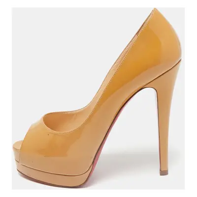 Christian Louboutin Cream Patent Leather Palais Royal Pumps Size