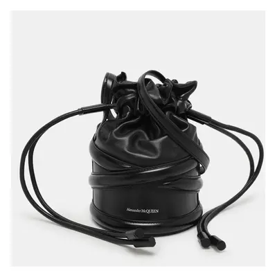 Alexander McQueen Black Leather The Soft Curve Drawstring Bucket Bag