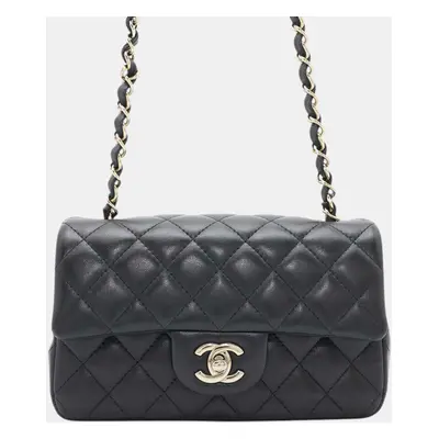 Chanel Mini Matelasse Chain shoulder Bag Black Lambskin Size