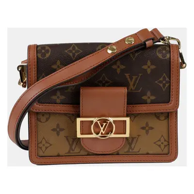 Louis Vuitton Dauphine Mini Shoulder And Cross Bag