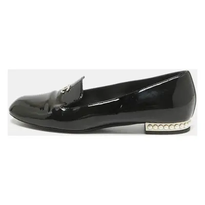 Chanel Black Patent Leather CC Pearl Embellished Smoking Loafers Size