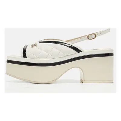 Chanel White/Black Leather and Patent Leather Slingback Sandals Size