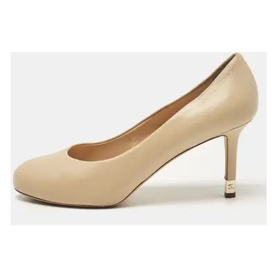 Chanel Beige Leather Round Toe Pumps Size