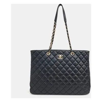 Chanel Black Leather Chain Shoulder Bag