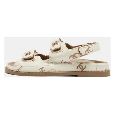 Chanel White/Beige Leather CC Logo Dad Flat Sandals Size