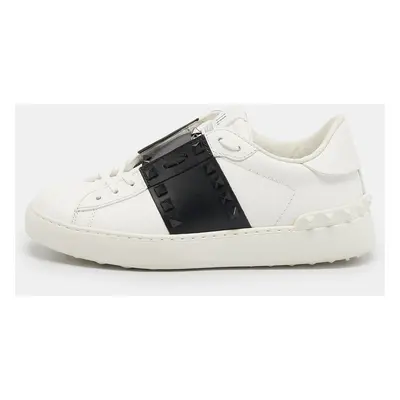 Valentino White/Black Leather Rockstud Low Top Sneakers Size 36.5