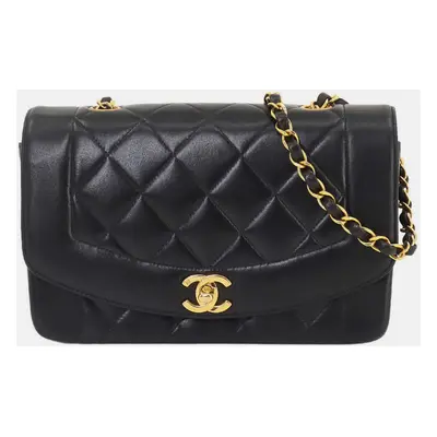 Chanel Black Leather Diana Matelasse Chain Shoulder Bag