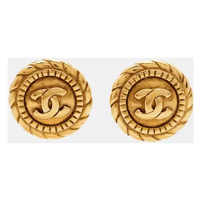 Chanel CC Gold Tone Round Clip-on Stud Earrings