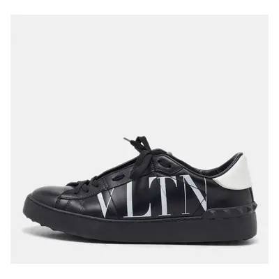 Valentino Black/White Leather VLTN Rockstud Low Top Sneakers Size