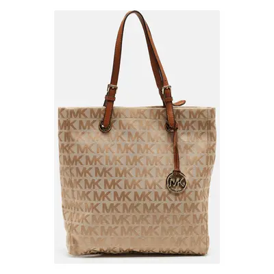 MICHAEL Michael Kors Beige Signature Canvas and Leather Jet Set Nort South Tote