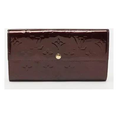 Louis Vuitton Amarante Monogram Vernis Sarah Wallet