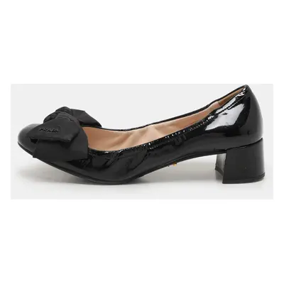 Prada Black Patent Leather Bow Pumps Size 38.5