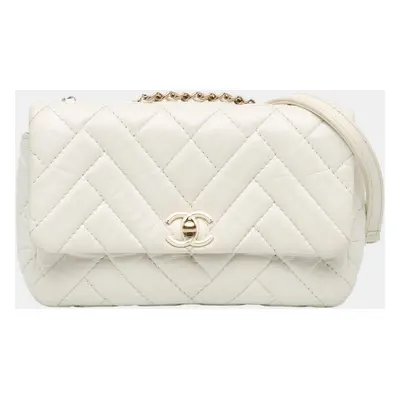 Chanel White Small Mix Quilted Aged Calfskin New Clutch Flap