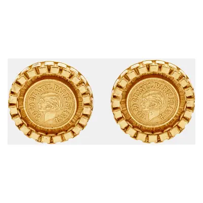 Chanel Coco Chanel Medallion Vintage Gold Tone Clip On Earrings