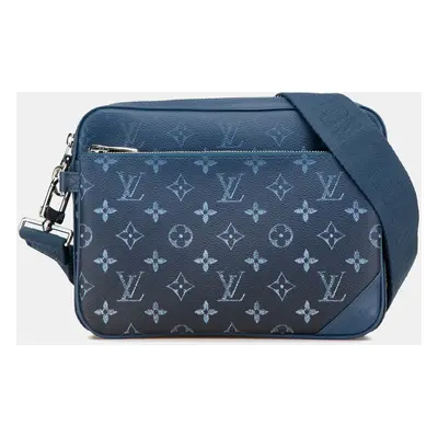 Louis Vuitton Blue Monogram Gradient Trio Messenger