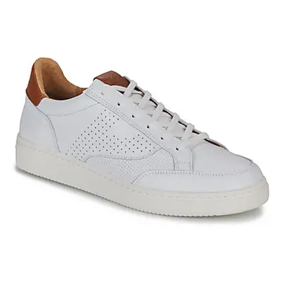 Pataugas BASALT/VTG H2H men's Shoes (Trainers) in White