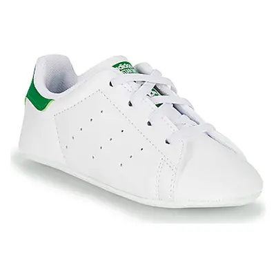 Adidas STAN SMITH CRIB girls's Children's Shoes (Trainers) in White