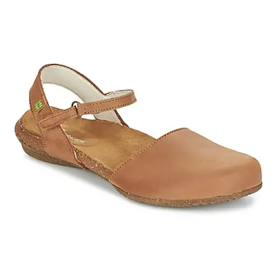 El Naturalista WAKATAUA women's Sandals in Brown