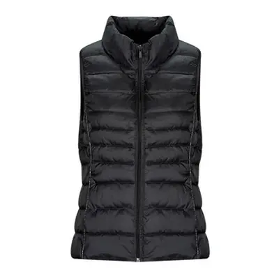 Only ONLNEWCLAIRE QUILTED WAISTCOAT OTW women's Jacket in Black