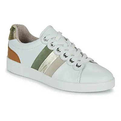 Mam'Zelle BOMBA women's Shoes (Trainers) in White