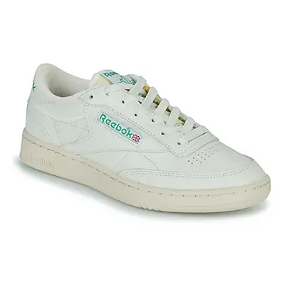 Reebok Classic CLUB C 85 VINTAGE women's Shoes (Trainers) in White