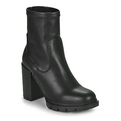 Gioseppo PUTSCHEID women's Low Ankle Boots in Black