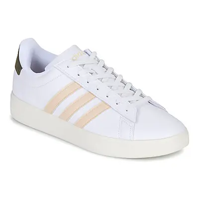 Adidas GRAND COURT 2.0 women's Shoes (Trainers) in White