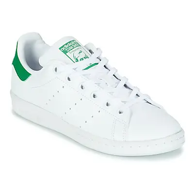 Adidas STAN SMITH J boys's Children's Shoes (Trainers) in White