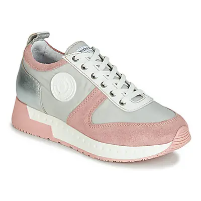 Pataugas TESSA women's Shoes (Trainers) in Grey