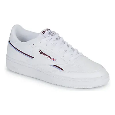 Reebok Classic CLUB VEGAN women's Shoes (Trainers) in White