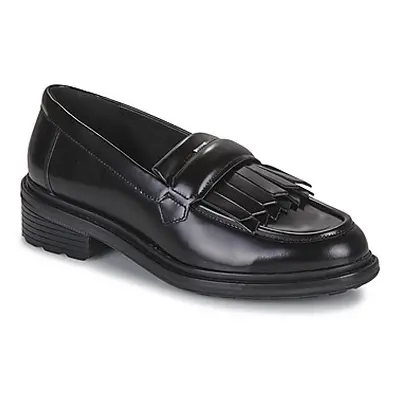 Geox D WALK PLEASURE women's Loafers / Casual Shoes in Black