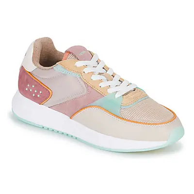 HOFF CARNABY women's Shoes (Trainers) in Beige