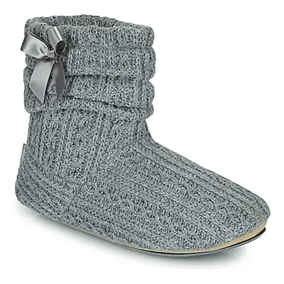 Isotoner 97720 women's Slippers in Grey